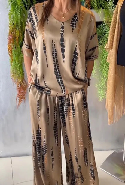 Women's Geometric T-Shirt & Wide Leg Pants Set